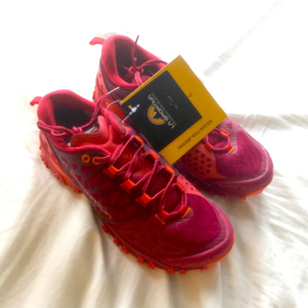 NIB La Sportiva Bushido II women’s 5.5